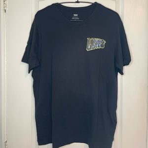 Levi’s Black T-Shirt